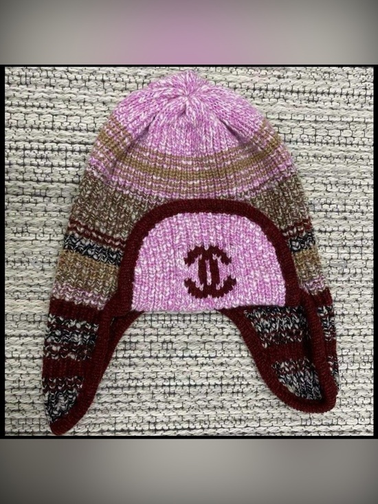 Rare ChaneI Neige Collection Beanie 24/25 Winter Collection
